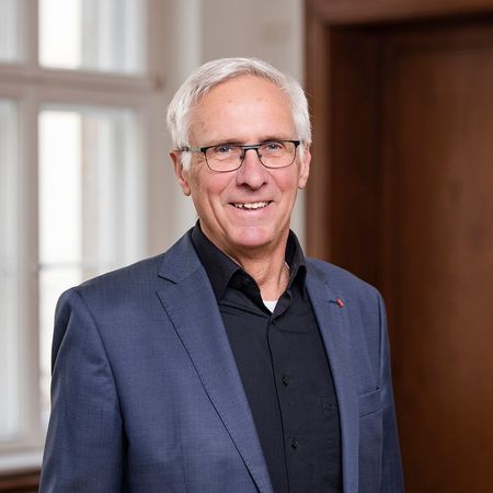 Prof. Dr. Clemens Arzt Prof. Dr. Clemens Arzt