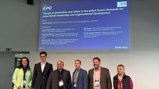 Gruppenfoto: Teilnehmende und Organisator*innen Europäischer Polizeikongresssses