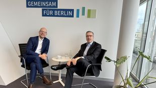 Prof. Dr. Jens Hermsdorf, Präsident der HWR Berlin, und Sebastian Stietzel, Präsident der IHK Berlin